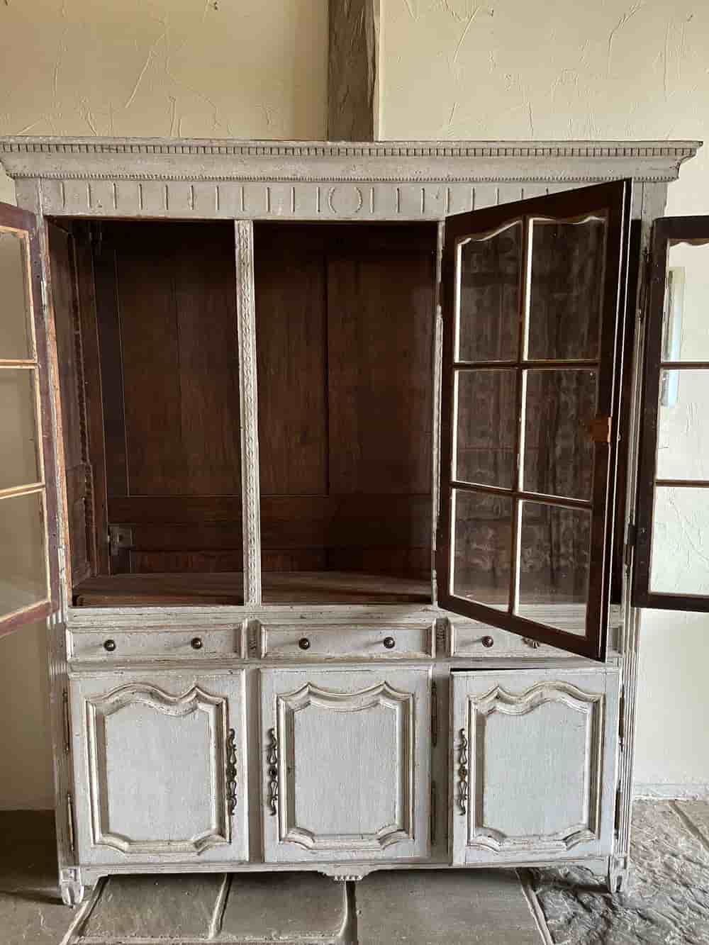French 19th Century Bibliotheque gallery image 8