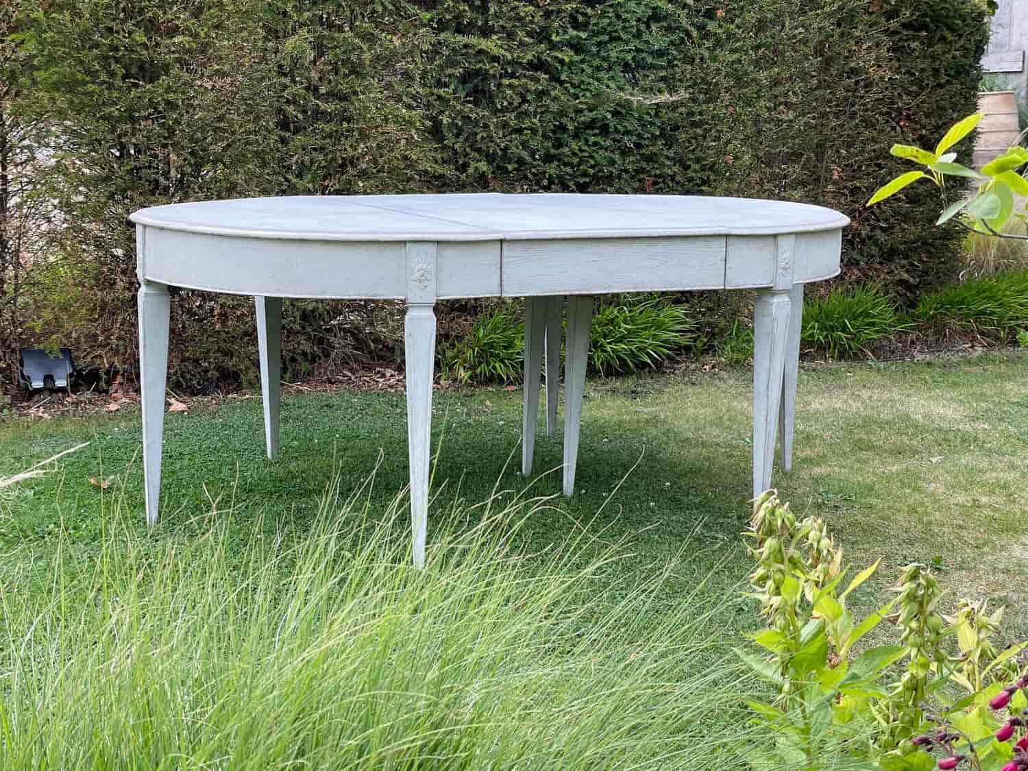 Swedish 19th Century Extending Dining Table gallery image 11