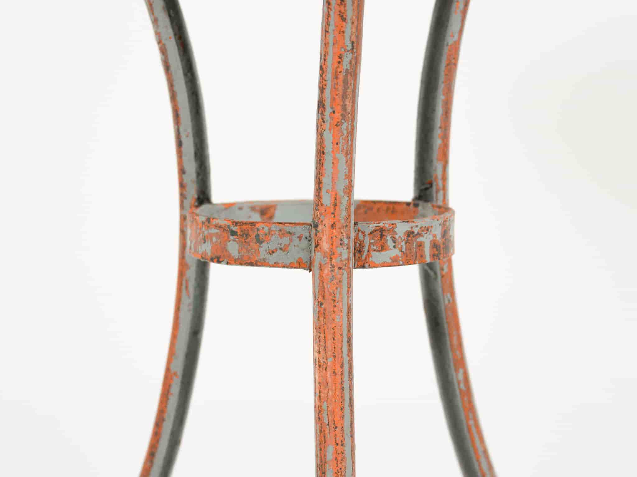 Arras Bistro Table gallery image 4