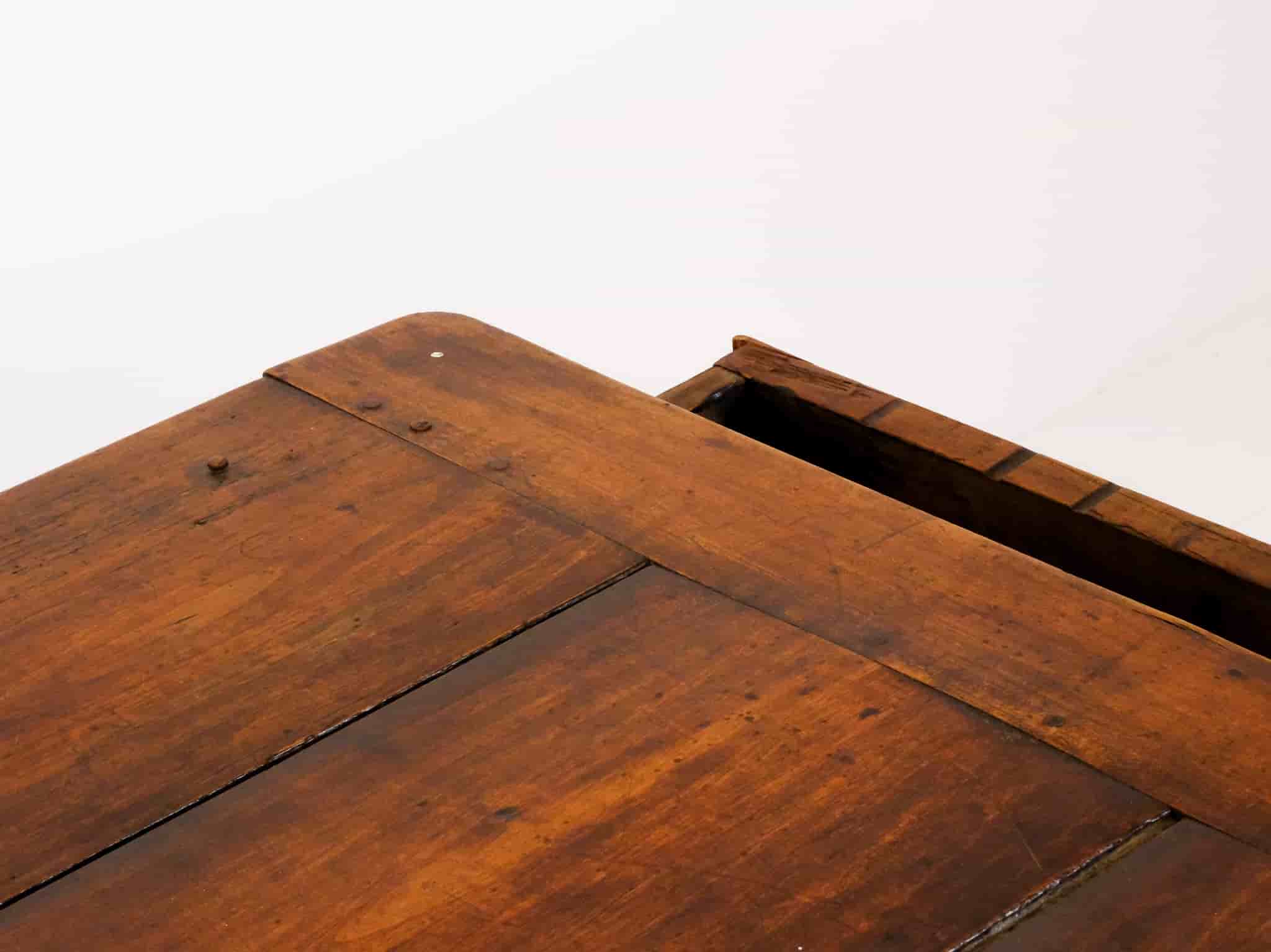 French Farmhouse Table gallery image 4