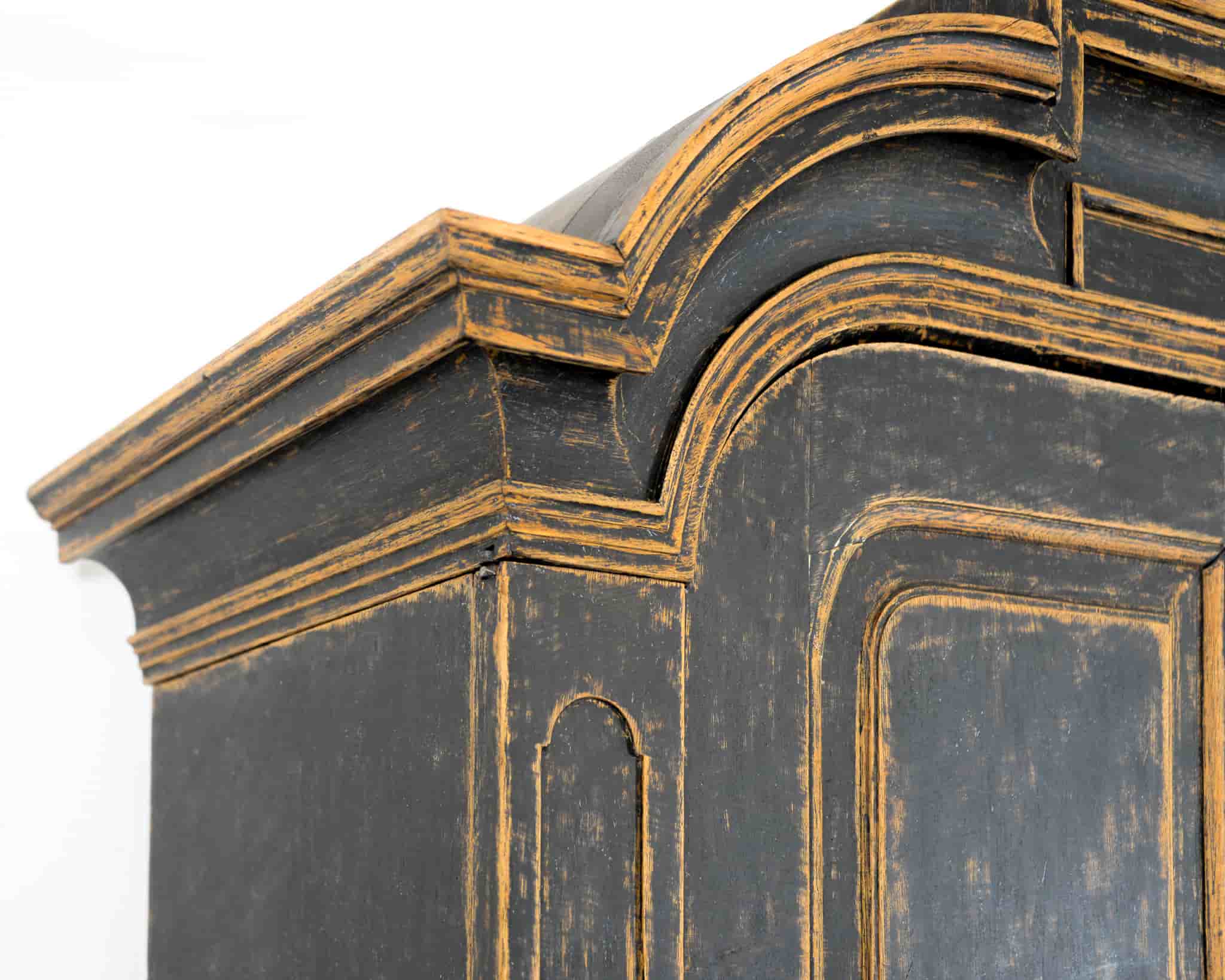 Swedish Baroque 18th Century Cabinet gallery image 4