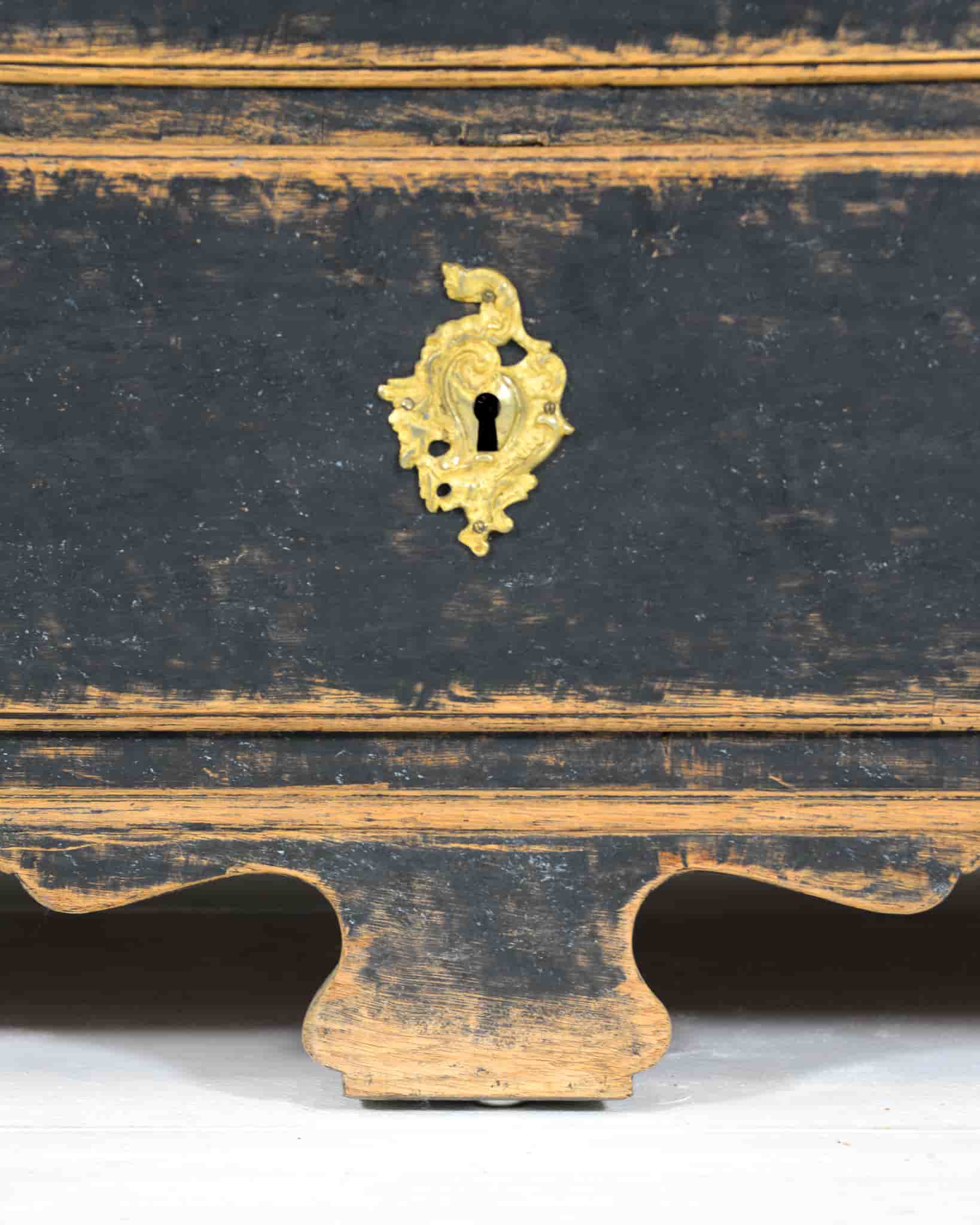 Swedish Baroque 18th Century Cabinet gallery image 7