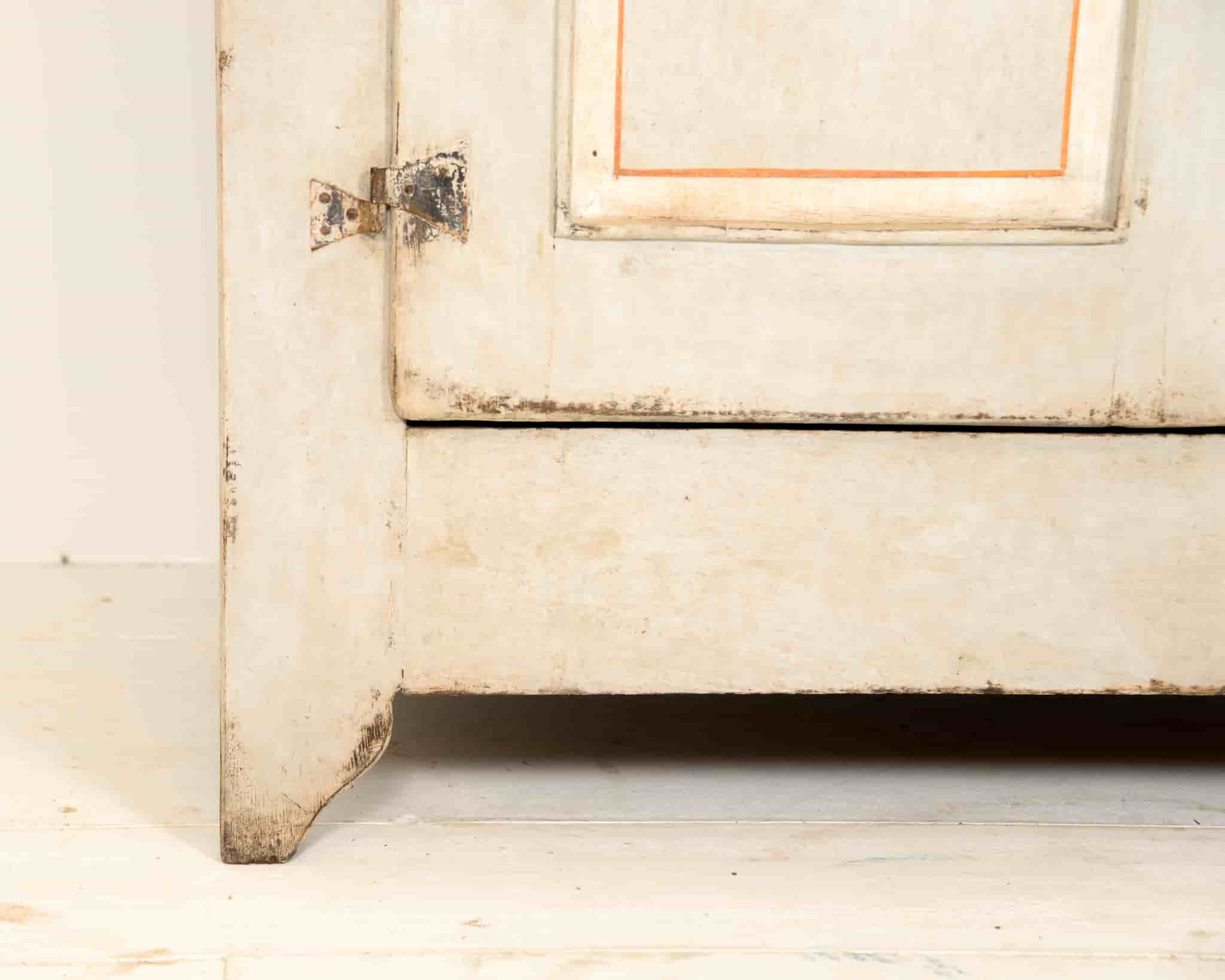 Italian painted cupboard gallery image 2