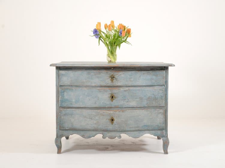 Swedish Rococo Commode main image