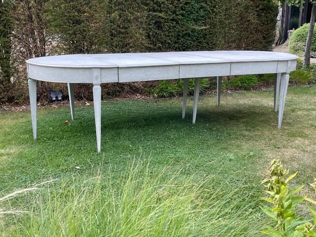 Swedish 19th Century Extending Dining Table gallery image 9