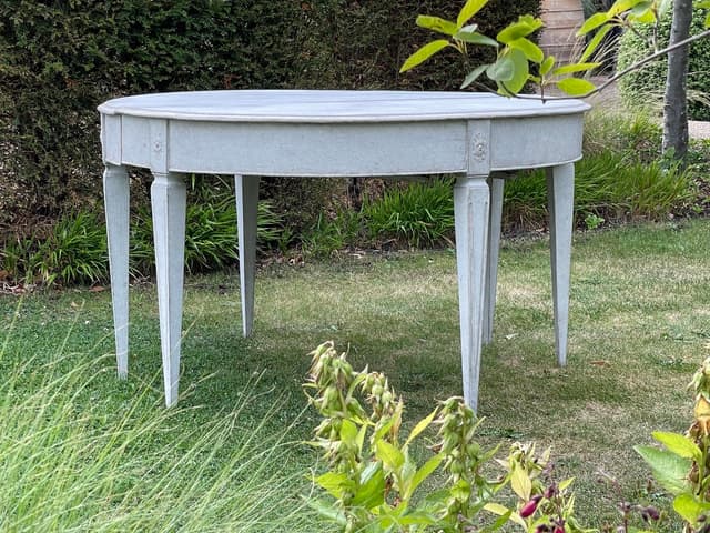 Swedish 19th Century Extending Dining Table gallery image 12