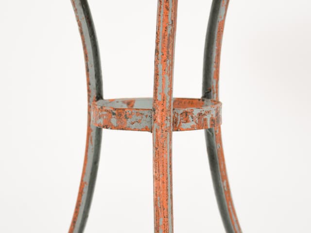 Arras Bistro Table gallery image 4