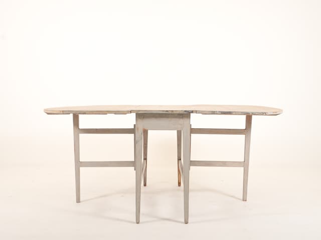 Swedish Country Table gallery image 2
