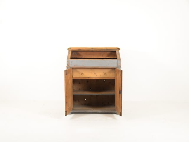 French Painted Pine Desk gallery image 14