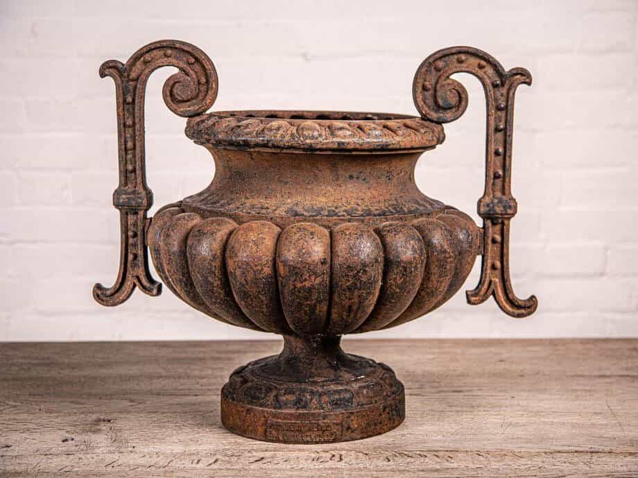 Alfred Corneau iron planter