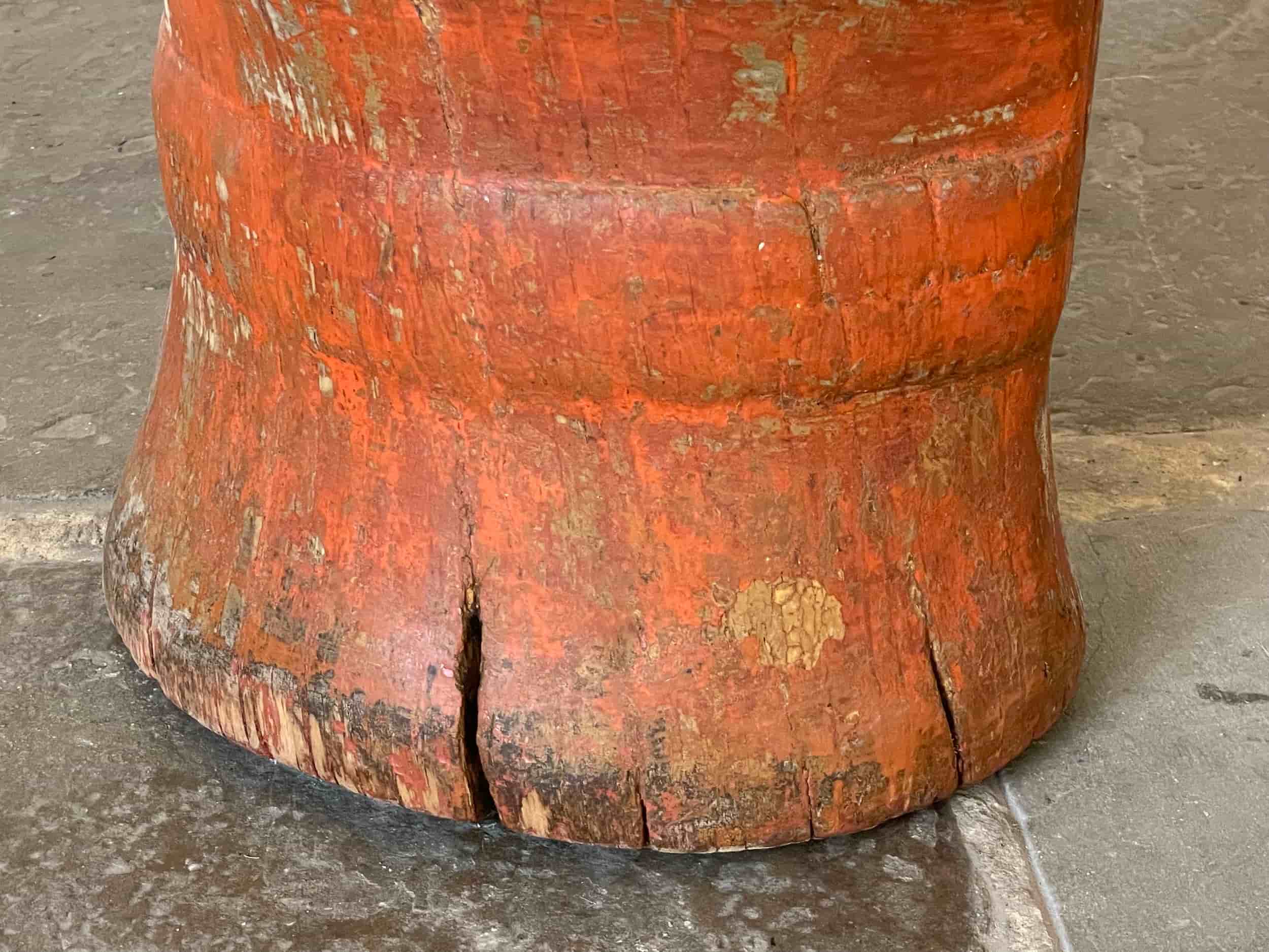 Swedish Folk Art Kubbstol gallery image 2