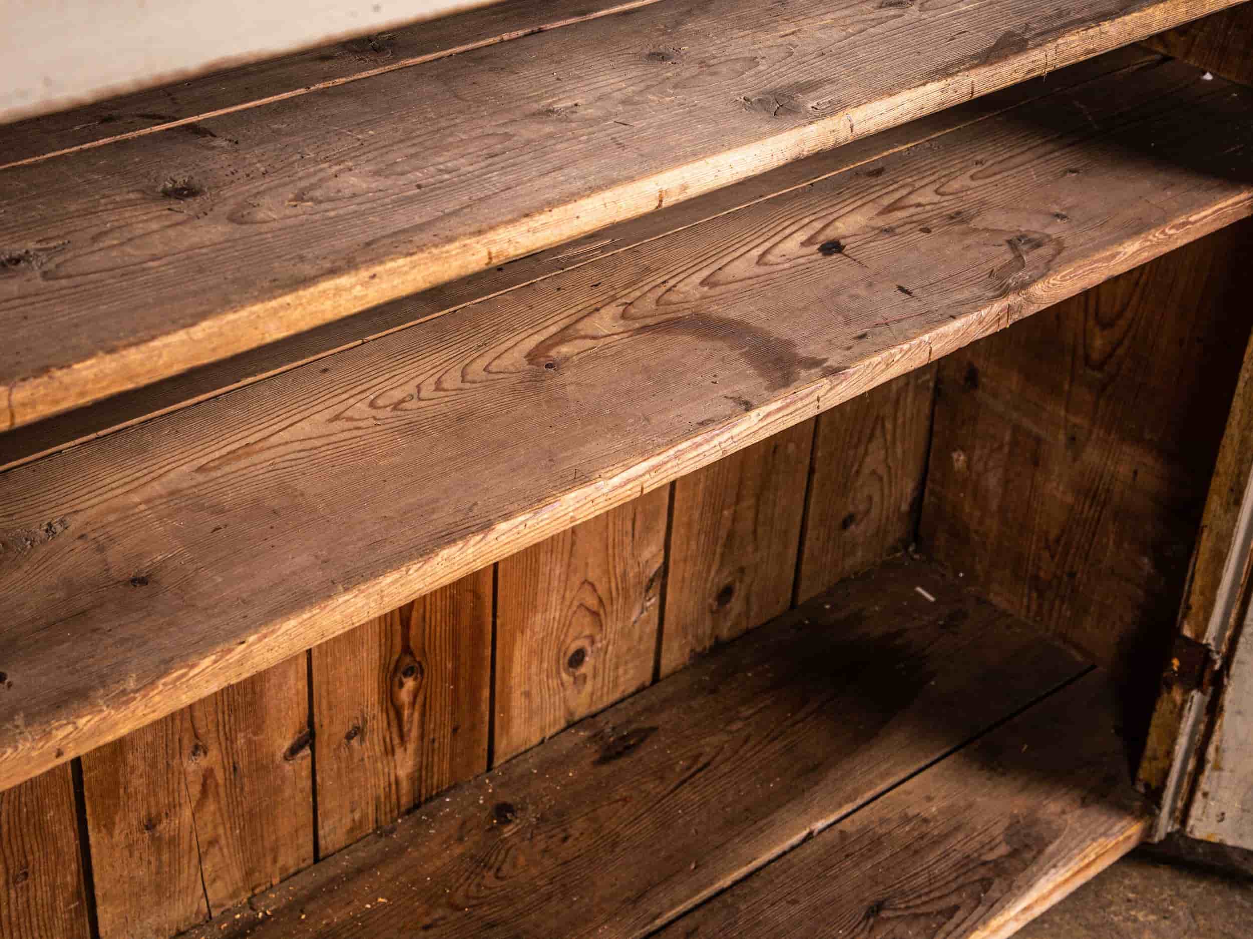 19th Century Swedish Cabinet gallery image 4