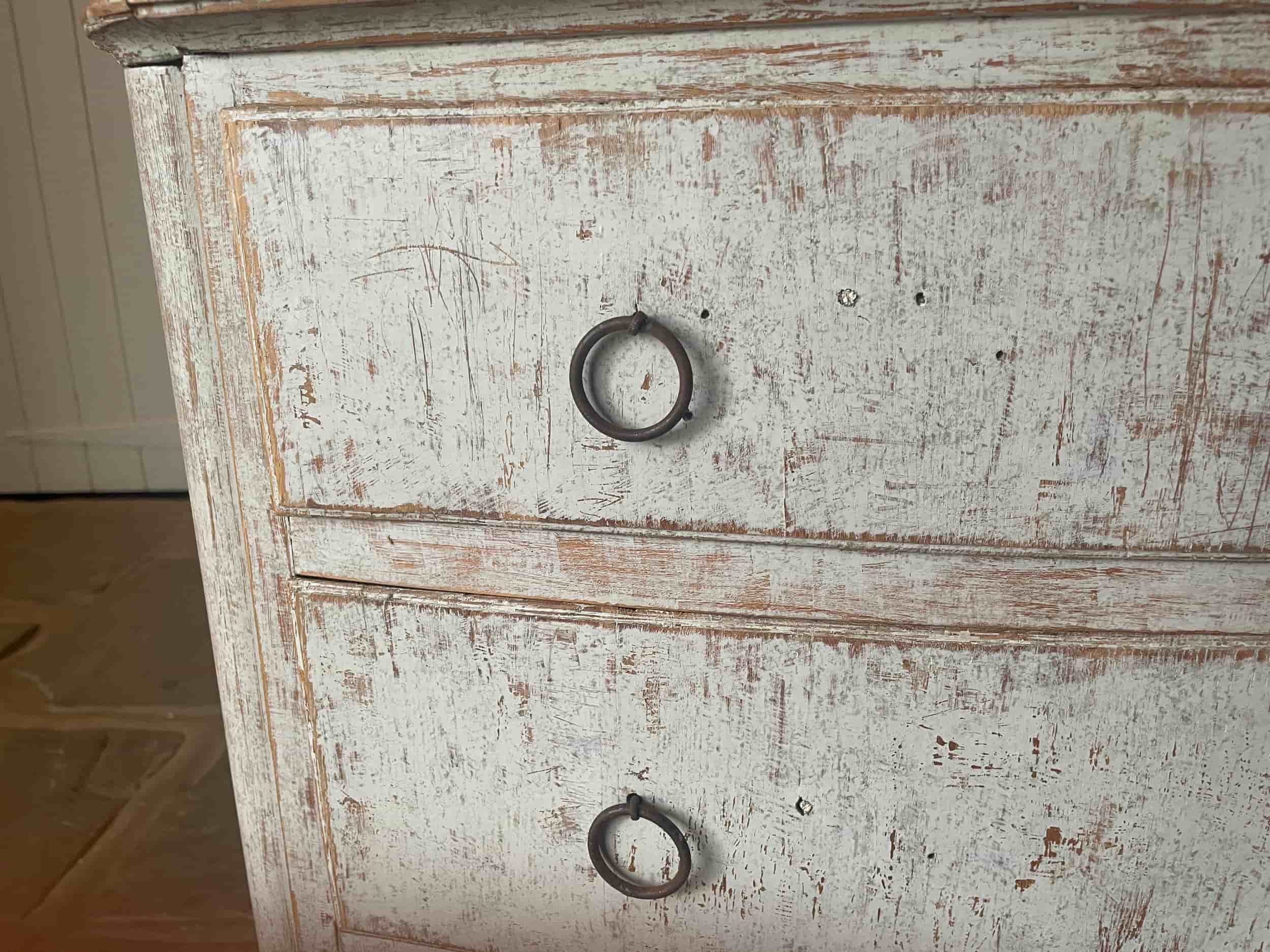 Swedish Chest of Drawers gallery image 2