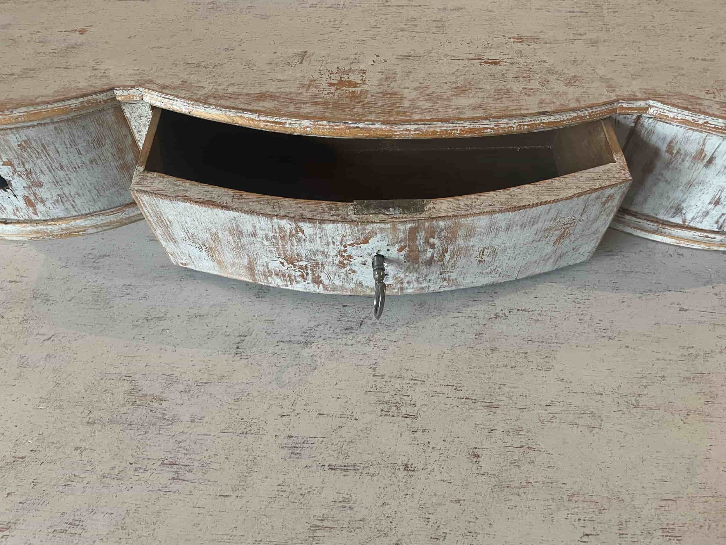 Swedish Chest of Drawers gallery image 4