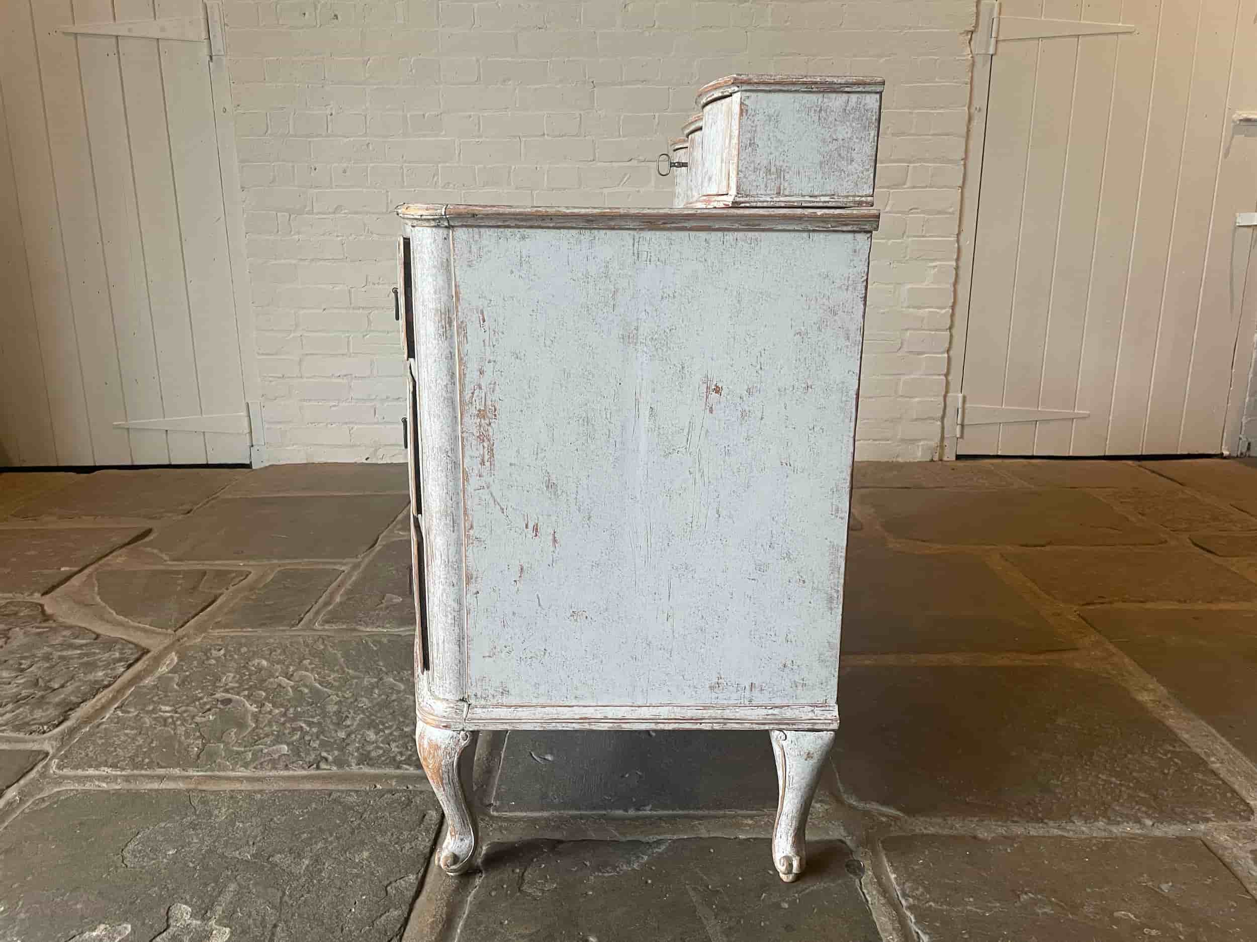 Swedish Chest of Drawers gallery image 10