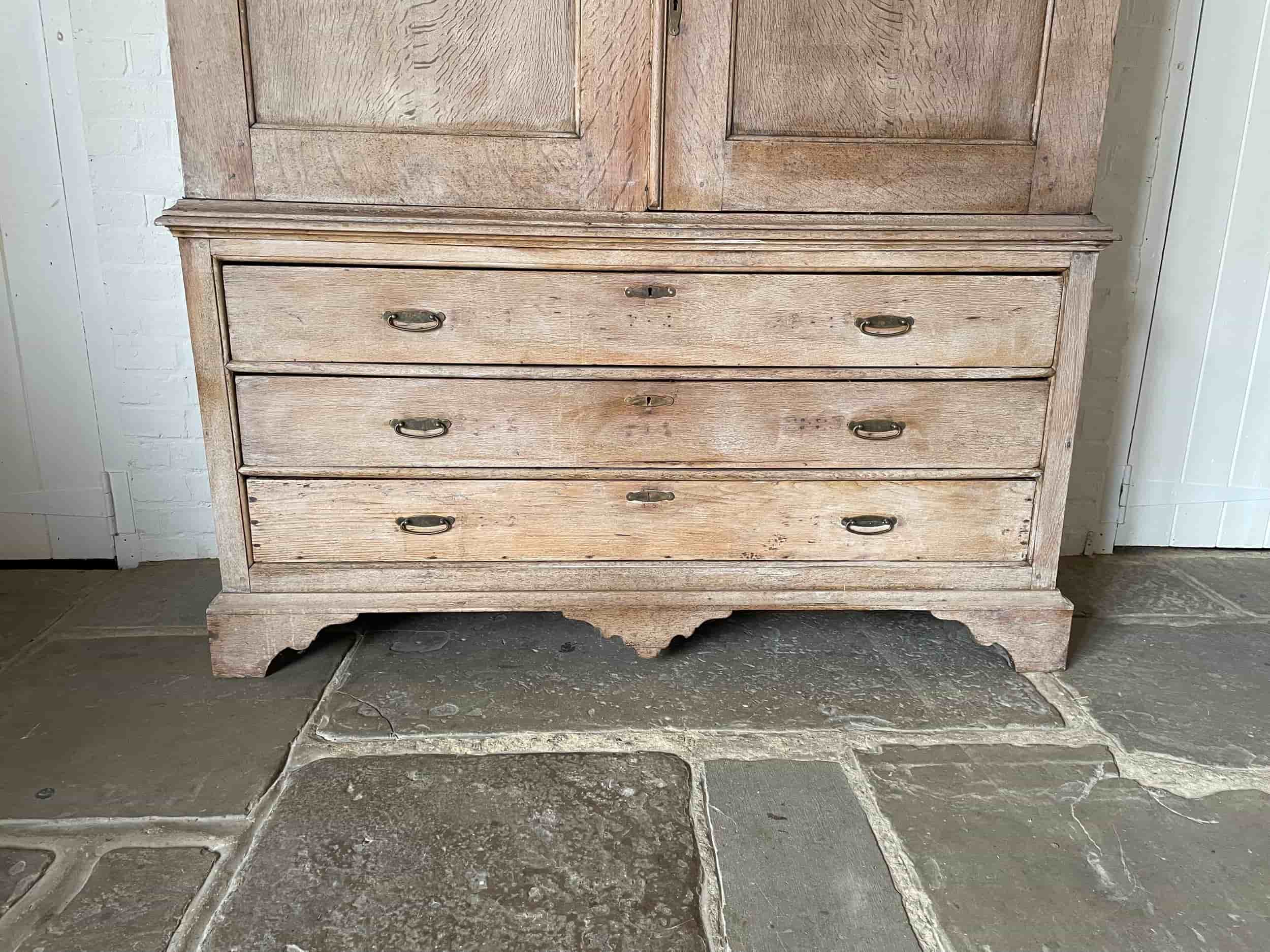 Dutch Oak 19th Century Cupboard gallery image 7