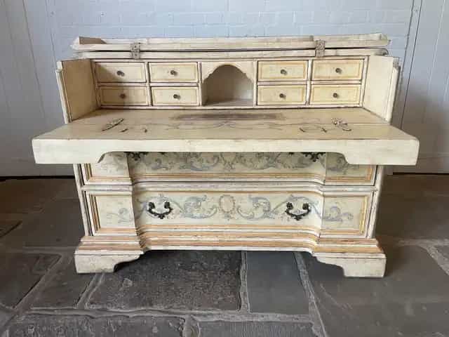 Italian painted bureau