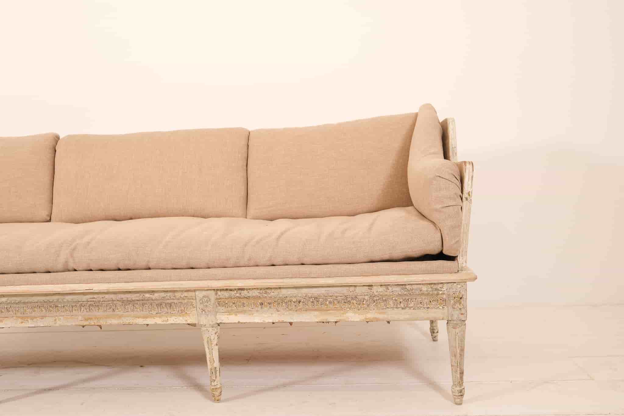 Swedish 2m long Tragsofa gallery image 2