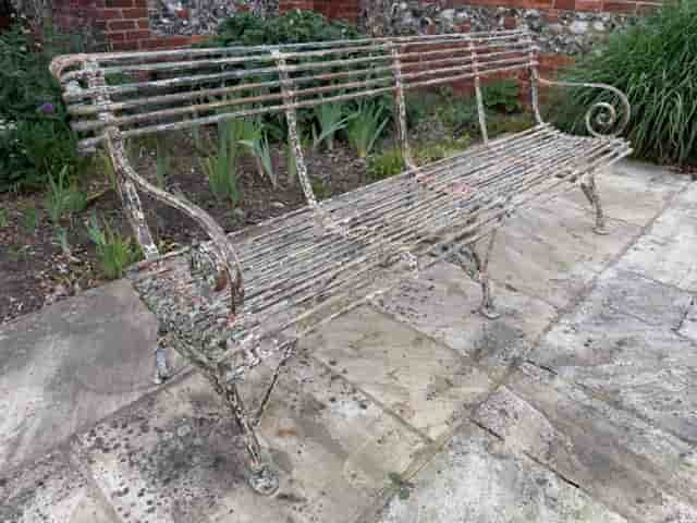 Arras 2m Bench gallery image 5