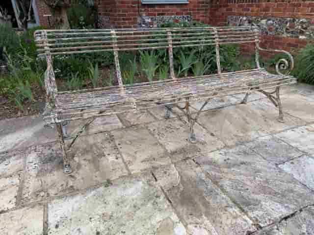 Arras 2m Bench gallery image 7
