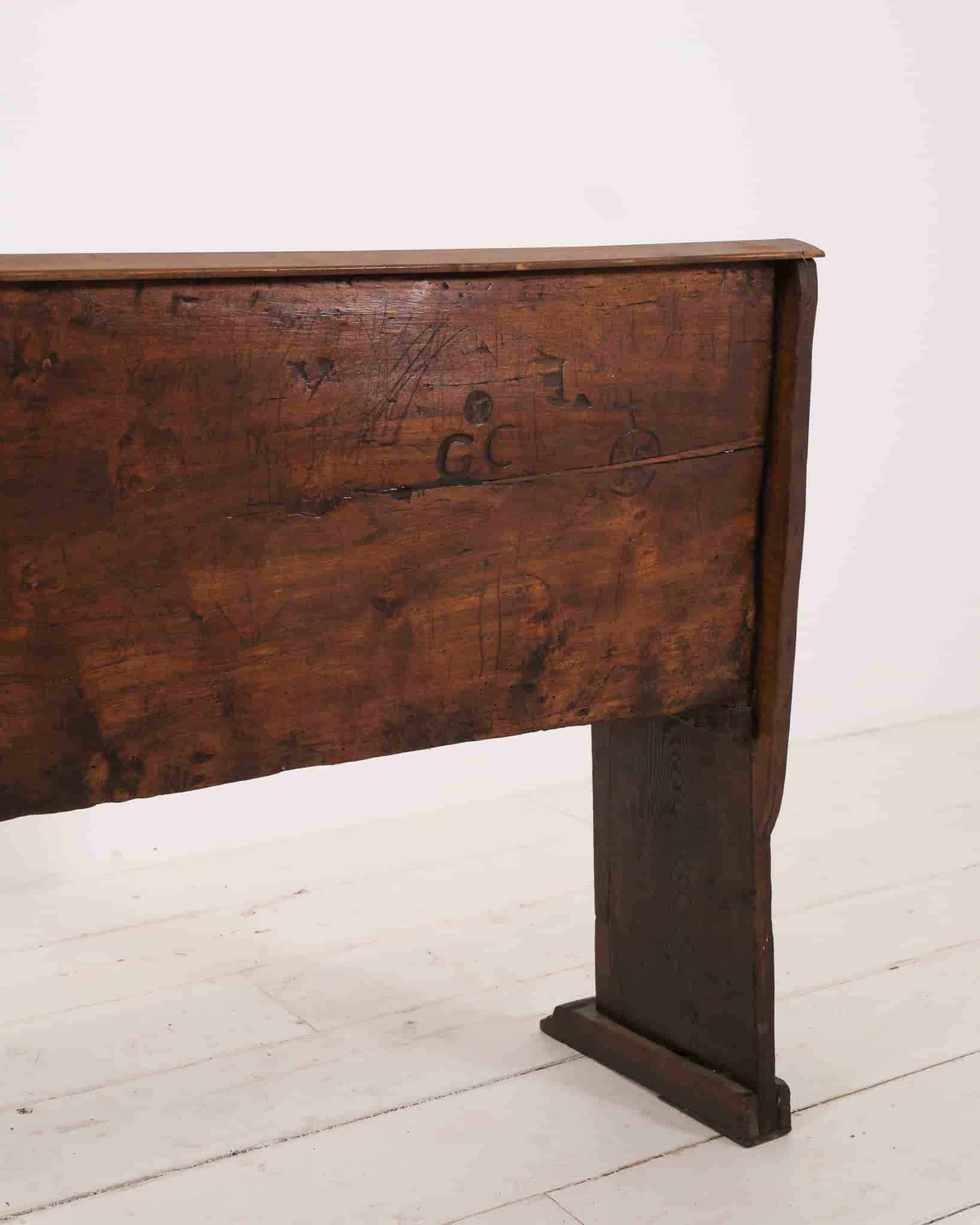 Italian Oak Bench gallery image 8