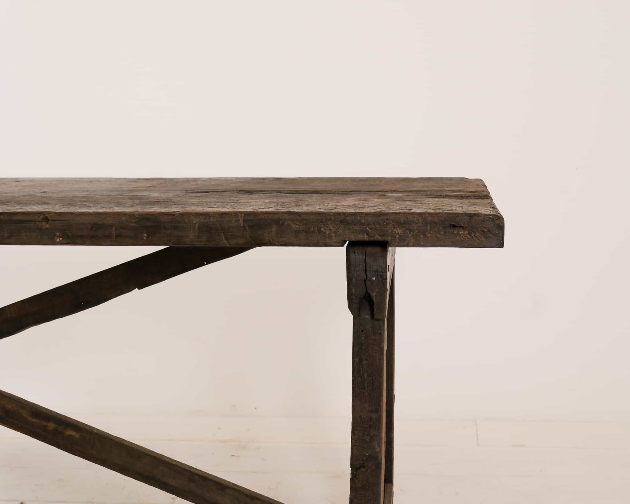 Spanish chestnut table